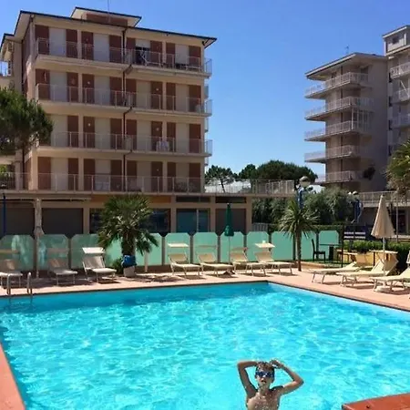 Hotel Reno 3*