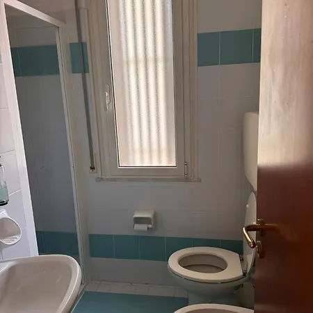 Reno Hotel 3*